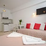 Golden Down Town 4* Naxos City