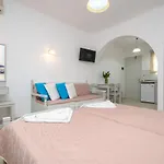 Golden Down Town Hotel apartamentowy Naxos City