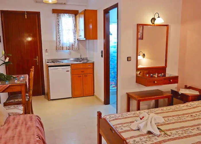 Golden Down Town Apartmanhotel Naxos City