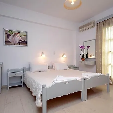 Apartahotel Golden Down Town Naxos City