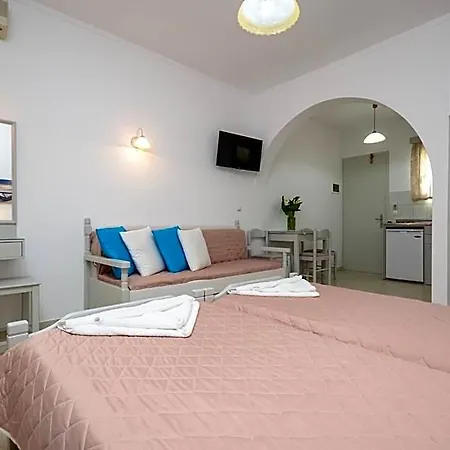 Golden Down Town 4* Naxos City