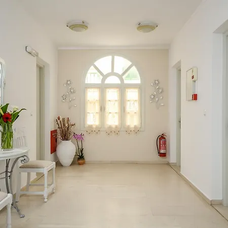 아파트호텔 Golden Down Town 4*