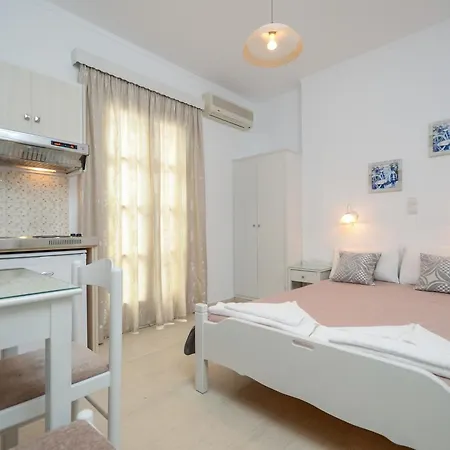 Golden Down Town Aparthotel Naxos City