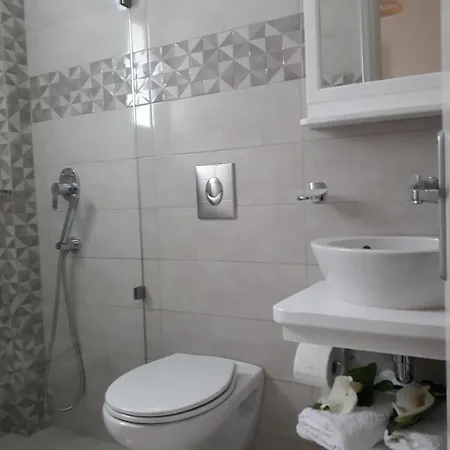 Aparthotel Golden Down Town