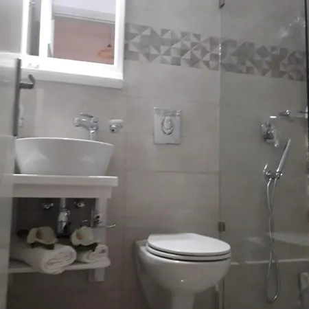 Golden Down Town Aparthotel Naxos City