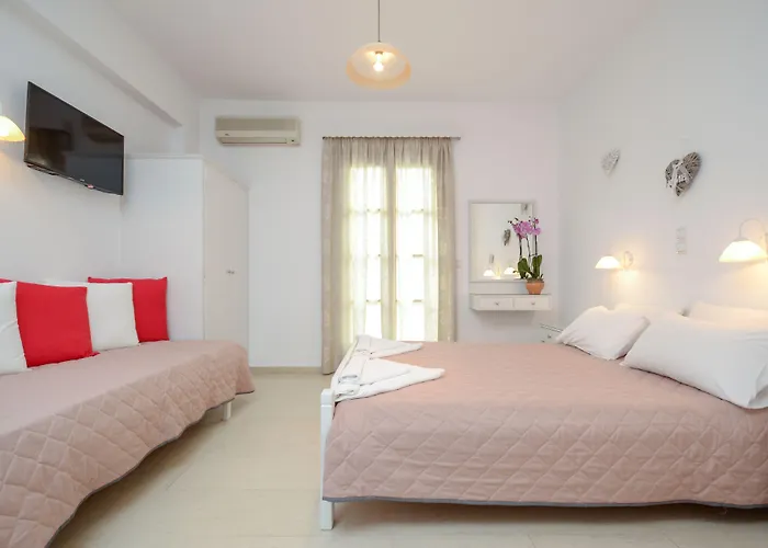 Lejlighedshotel Golden Down Town Naxos City