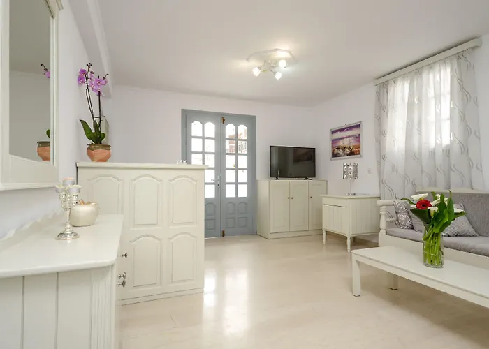 Apart Otel Golden Down Town Naxos City