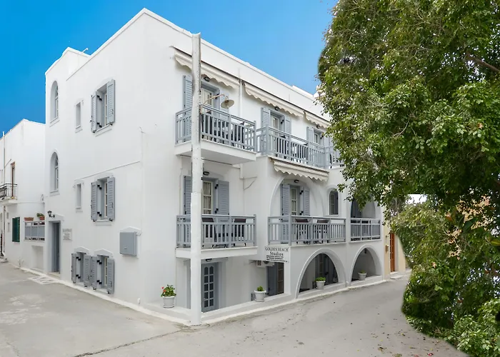 Golden Down Town Apart Otel Naxos City