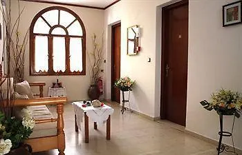 Golden Down Town Lejlighedshotel 4*