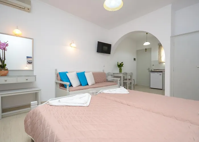 Golden Down Town Apart Otel Naxos City